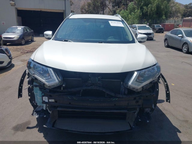 Nissan ROGUE SV 2018 KNMAT2MT5JP619942 Image 13