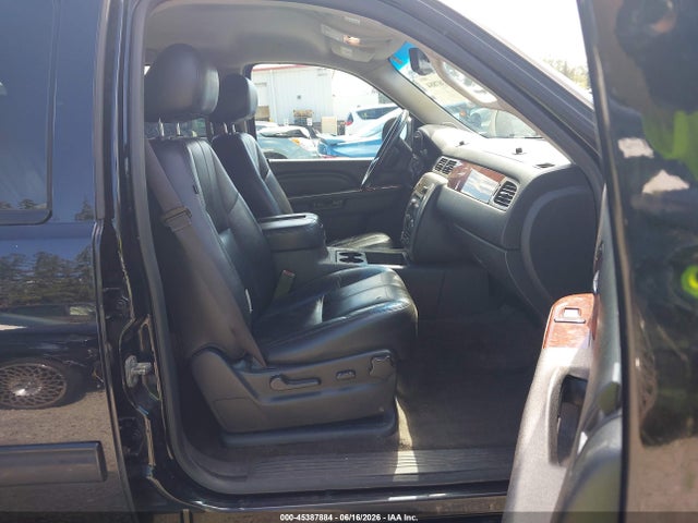 1GKS2KE7XER226719 GMC Yukon Xl 1500 Slt