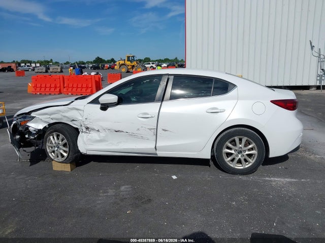 Продажа на аукционе авто 2017 Mazda Mazda3 Sport, vin: 3MZBN1U72HM120363, номер лота: 45387889