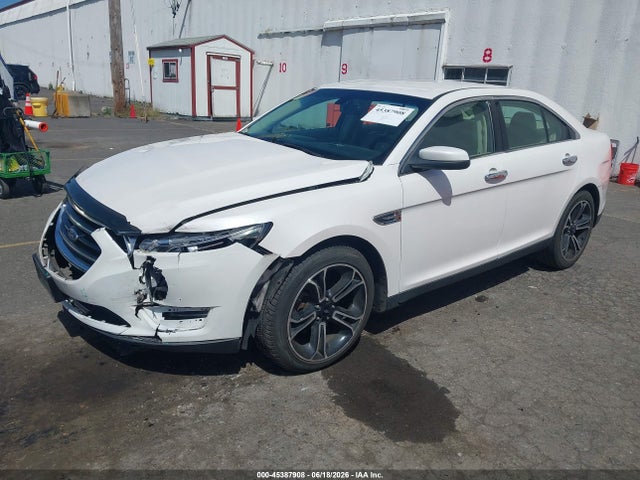 Ford TAURUS SEL 2016 1FAHP2E82GG154080 Image 2