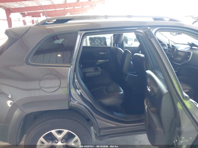1C4PJMBX3JD525755 Jeep Cherokee Trailhawk 4x4