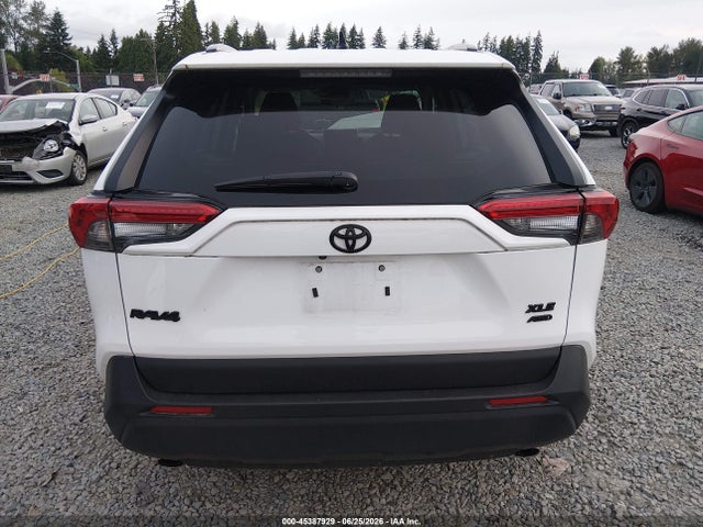 2025 Toyota Rav4 Xle მანქანა იყიდება აუქციონზე, vin: 2T3P1RFV3SC498794, აუქციონის ნომერი: 45387929