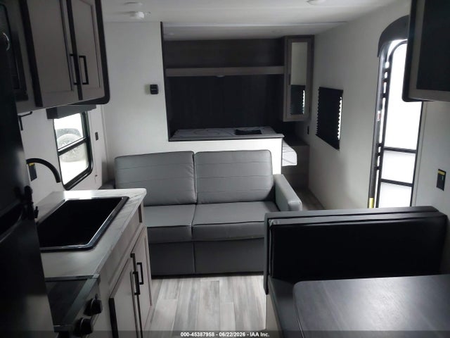 Keystone Rv Hideout 2024 4YDTH1L26R7243404 Image 5
