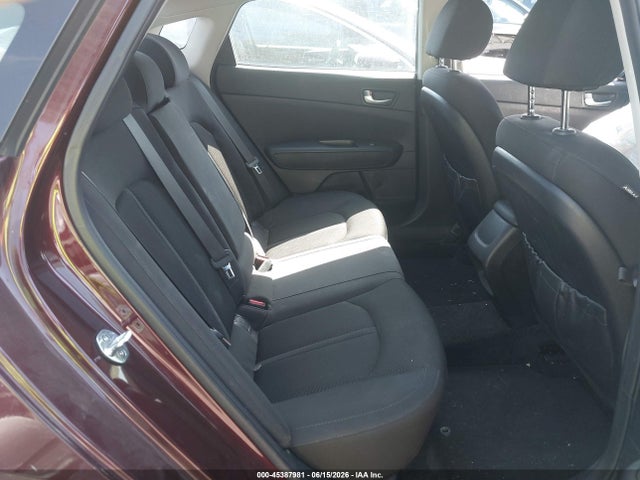 KIA Optima Lx 2018 5XXGT4L30JG192524 Image 8