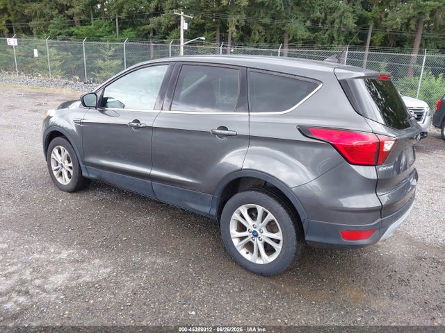 Ford ESCAPE SE 2019 1FMCU9GD8KUA65815 Image 3