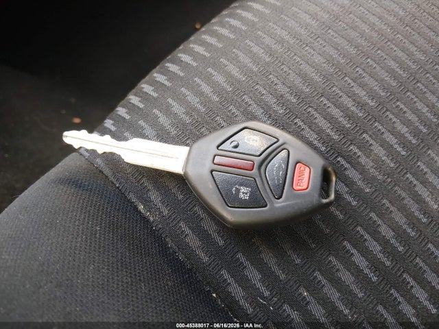 2013 Mitsubishi Lancer Es მანქანა იყიდება აუქციონზე, vin: JA32U2FUXDU020563, აუქციონის ნომერი: 45388017