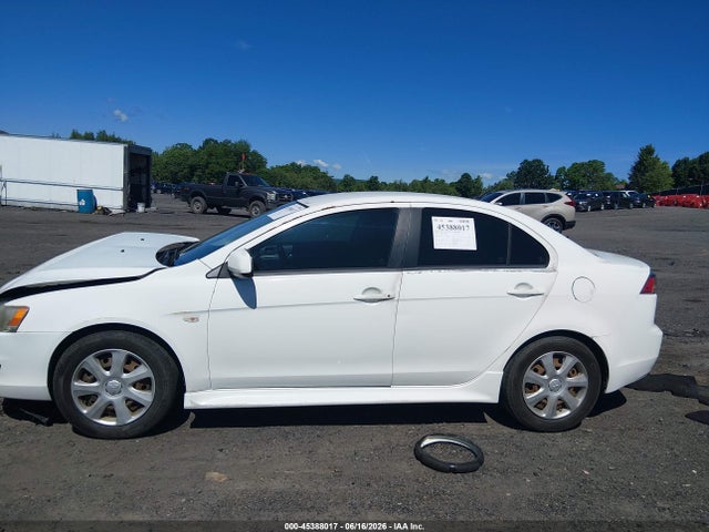 2013 Mitsubishi Lancer Es მანქანა იყიდება აუქციონზე, vin: JA32U2FUXDU020563, აუქციონის ნომერი: 45388017