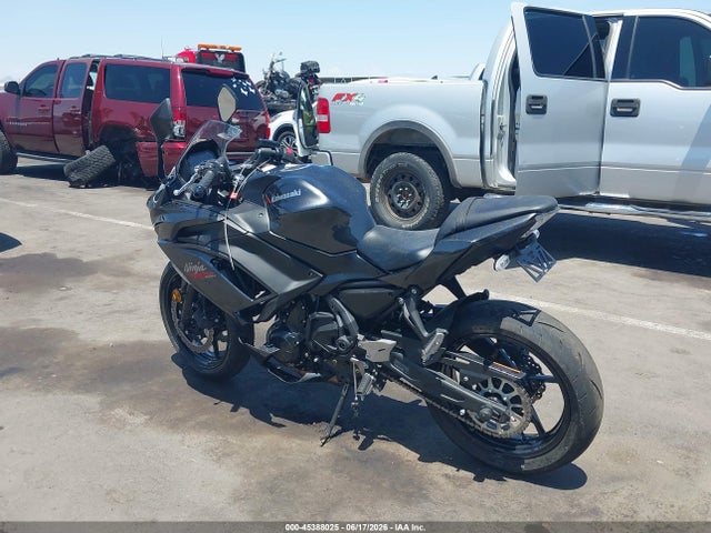 Kawasaki Ex650 R 2026 ML5EXER17TDAH2667 Image 3