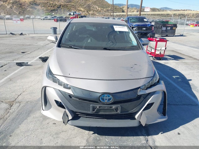 JTDKAMFP5M3164849 Toyota Prius Prime Xle