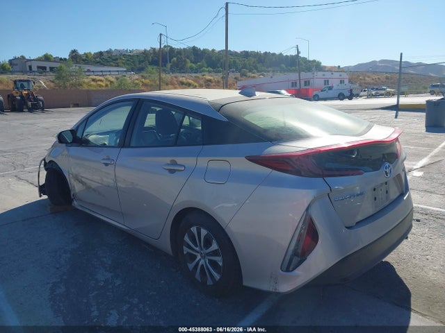JTDKAMFP5M3164849 Toyota Prius Prime Xle