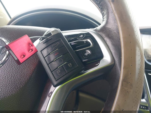 45388068 :رقم المزاد ، 3GYFNBE32ES662098 vin ، 2014 Cadillac Srx Luxury Collection مزاد بيع