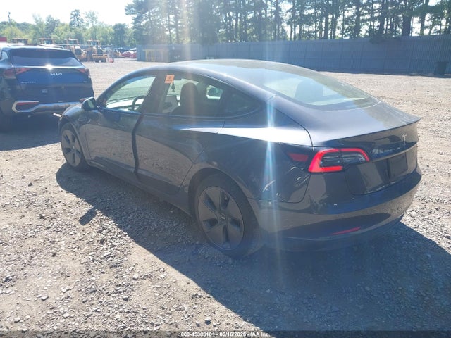Tesla Model 3 Long Range Dual Motor All-wheel Drive 2022 5YJ3E1EB7NF320729 Image 3