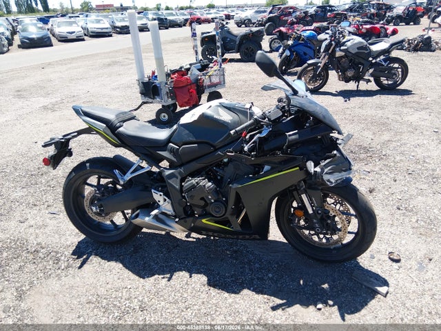 2026 Honda Cbr650 R მანქანა იყიდება აუქციონზე, vin: MLHRH1556T5200976, აუქციონის ნომერი: 45388138
