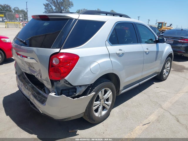 Chevrolet EQUINOX LT 2015 2GNALBEK6F6380616 Image 4
