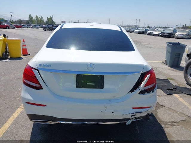 WDDZF4JB4HA060677 Mercedes-Benz E 300
