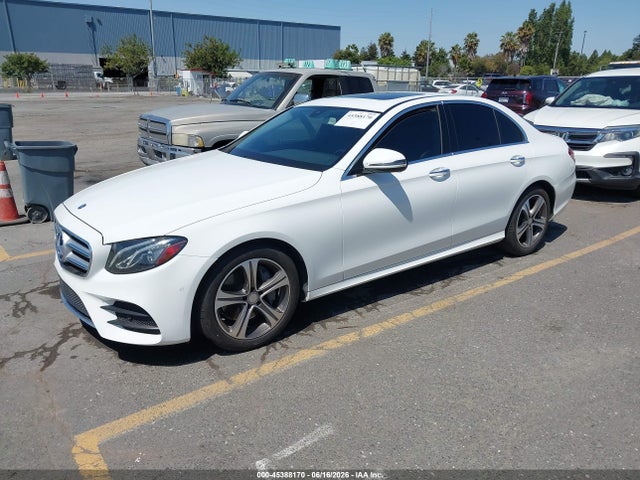 WDDZF4JB4HA060677 Mercedes-Benz E 300