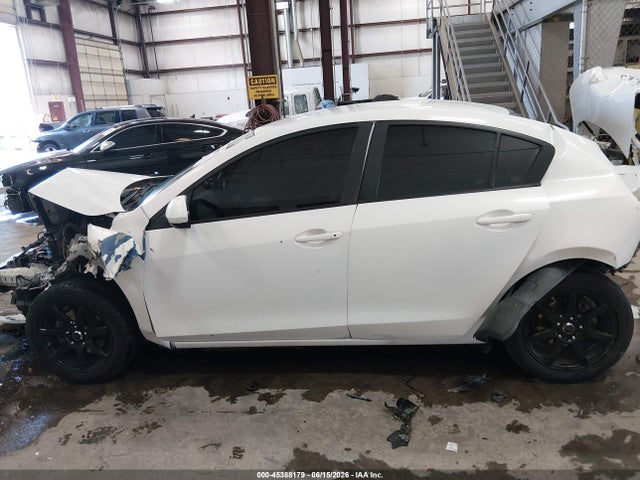 Продаж на аукціоні авто 2013 Mazda Mazda3 I Sport, vin: JM1BL1UP8D1845935, номер лоту: 45388179
