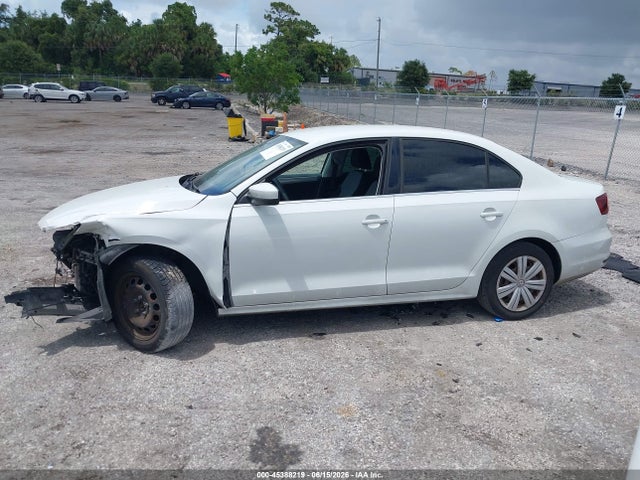 Продажа на аукционе авто 2017 Volkswagen Jetta 1.4t S, vin: 3VW2B7AJ9HM251785, номер лота: 45388219