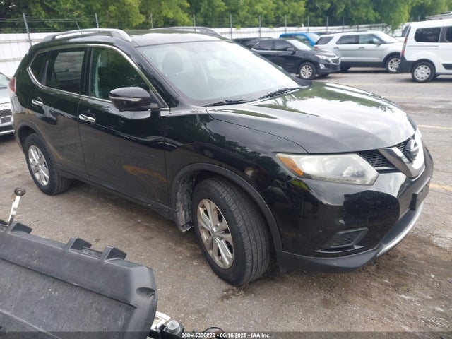 Продажа на аукционе авто 2015 Nissan Rogue Sv, vin: 5N1AT2MV2FC900995, номер лота: 45388229