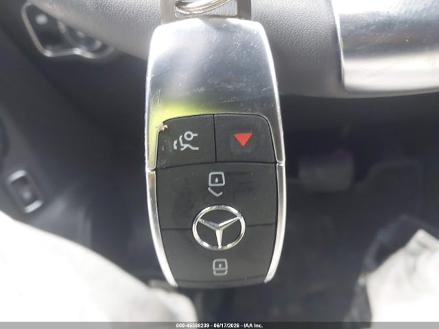 Продаж на аукціоні авто 2025 Mercedes-benz Gla 250 4matic, vin: W1N4N4HB8SJ735623, номер лоту: 45388239