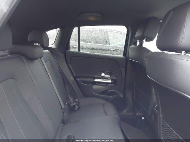 Продаж на аукціоні авто 2025 Mercedes-benz Gla 250 4matic, vin: W1N4N4HB8SJ735623, номер лоту: 45388239