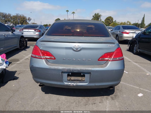 45388250 :رقم المزاد ، 4T1BK36BX6U145752 vin ، 2006 Toyota Avalon Touring مزاد بيع