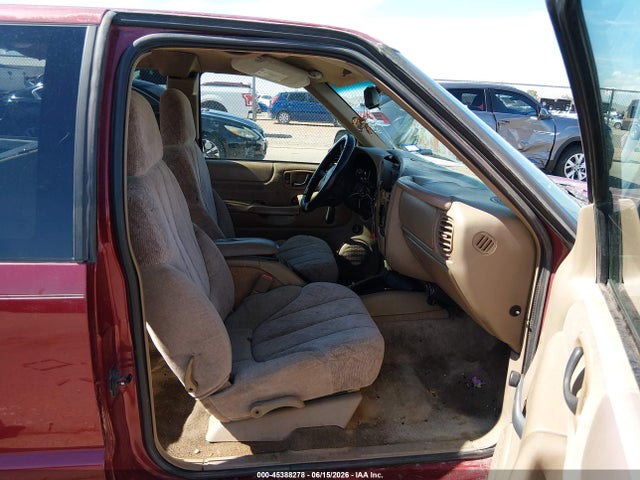 Продажа на аукционе авто 2001 Gmc Sonoma Sls, vin: 1GTCS19W618196470, номер лота: 45388278