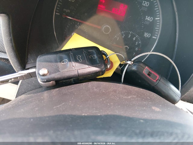 45388290 :رقم المزاد ، 3VWSW31C56M409857 vin ، 2006 Volkswagen New Beetle 2.5/2.5 (a6) مزاد بيع
