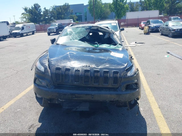 1C4PJMDXXJD540959 Jeep Cherokee Limited 4x4