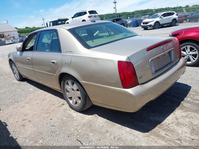 45388373 :رقم المزاد ، 1G6KF57985U216755 vin ، 2005 Cadillac Deville Dts مزاد بيع