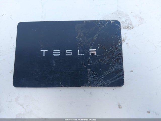 45388392 :رقم المزاد ، 5YJ3E1EC1PF669929 vin ، 2023 Tesla Model 3 Performance Dual Motor All-wheel Drive مزاد بيع