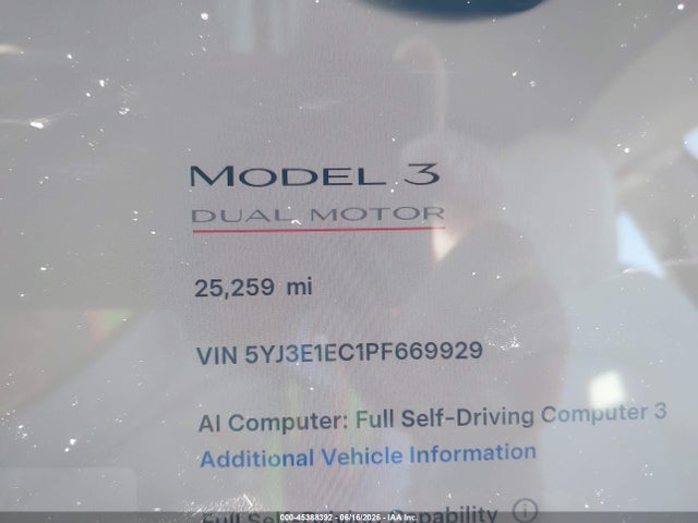 45388392 :رقم المزاد ، 5YJ3E1EC1PF669929 vin ، 2023 Tesla Model 3 Performance Dual Motor All-wheel Drive مزاد بيع