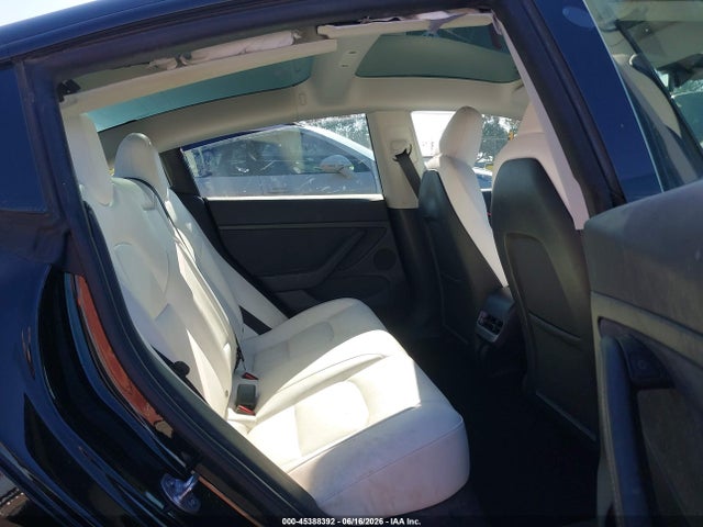 45388392 :رقم المزاد ، 5YJ3E1EC1PF669929 vin ، 2023 Tesla Model 3 Performance Dual Motor All-wheel Drive مزاد بيع