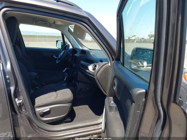 ZACNJABB9KPK02577 Jeep Renegade Latitude Fwd