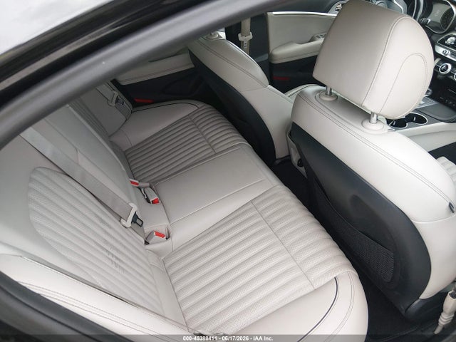 Genesis G70 3.3t Rwd 2021 KMTG74LEXMU070985 Image 8