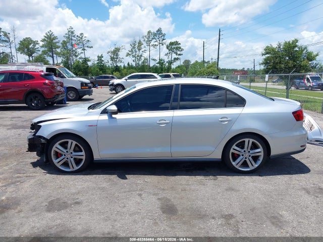 2016 Volkswagen Jetta 2.0t Gli Sel მანქანა იყიდება აუქციონზე, vin: 3VW4S7AJ1GM277224, აუქციონის ნომერი: 45388464