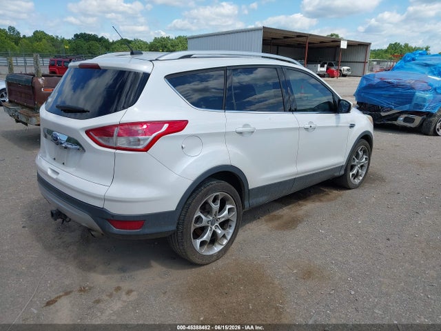 45388482 :رقم المزاد ، 1FMCU9J90GUB89718 vin ، 2016 Ford Escape Titanium مزاد بيع