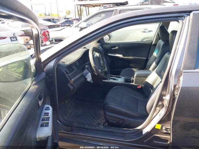 4T1BF1FK6EU389664 Toyota CAMRY SE