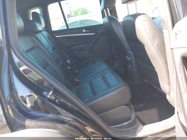 2014 Volkswagen Tiguan R-line მანქანა იყიდება აუქციონზე, vin: WVGBV3AX5EW099793, აუქციონის ნომერი: 45388513
