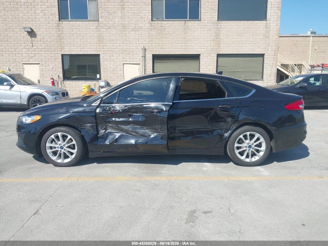 3FA6P0LU6LR219625 Ford Fusion Hybrid Se