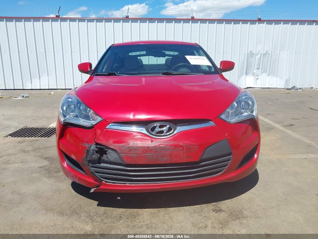 2013 Hyundai Veloster Base W/gray მანქანა იყიდება აუქციონზე, vin: KMHTC6AD6DU096574, აუქციონის ნომერი: 45388542