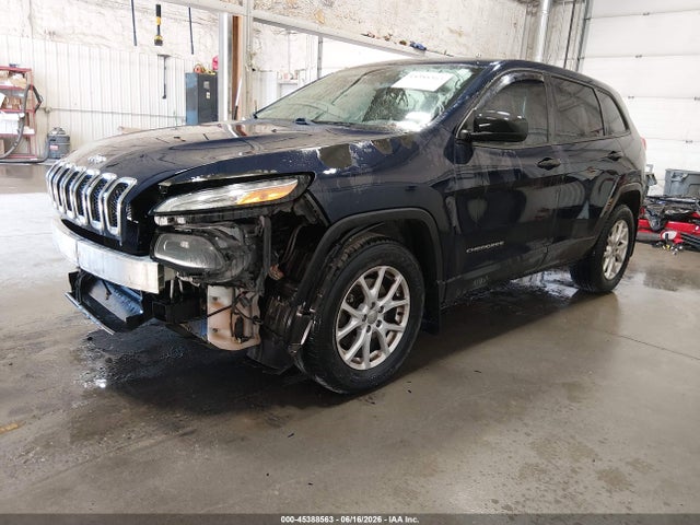 1C4PJMAB8EW215228 Jeep Cherokee Sport