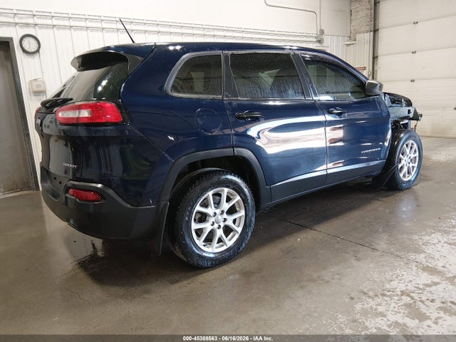 1C4PJMAB8EW215228 Jeep Cherokee Sport