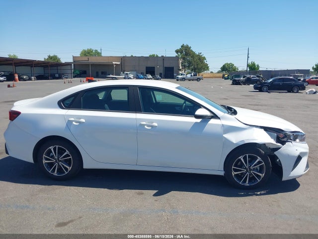 KIA Forte Lxs 2024 3KPF24AD2RE702032 Image 13