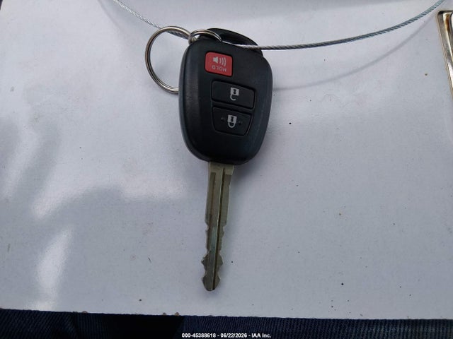 2015 Toyota Rav4 Le მანქანა იყიდება აუქციონზე, vin: 2T3BFREV6FW387464, აუქციონის ნომერი: 45388618