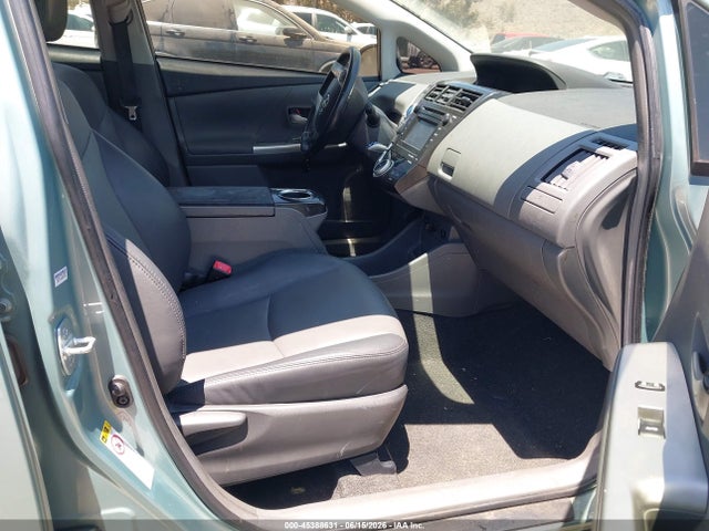 Продаж на аукціоні авто 2014 Toyota Prius V Five, vin: JTDZN3EU1E3309892, номер лоту: 45388631
