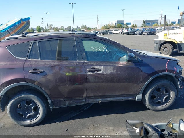 Toyota RAV4 LE 2018 2T3ZFREV2JW511303 Image 14