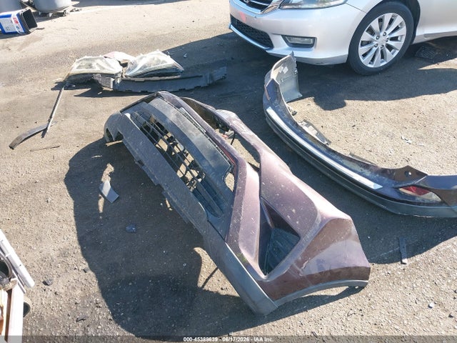Toyota RAV4 LE 2018 2T3ZFREV2JW511303 Image 12