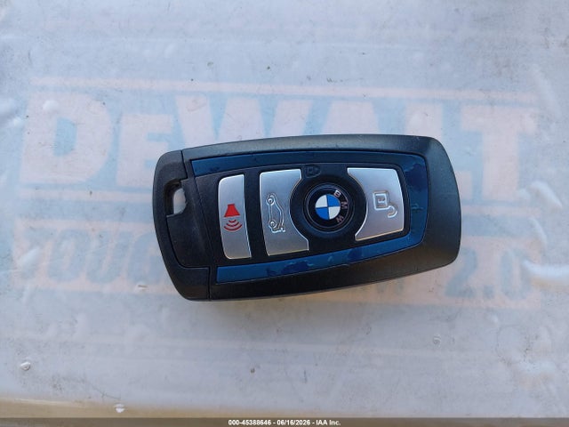 BMW 328I 2016 WBA8E9G50GNU29708 Image 11