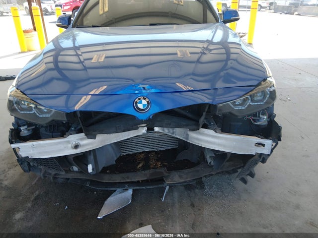BMW 328I 2016 WBA8E9G50GNU29708 Image 6